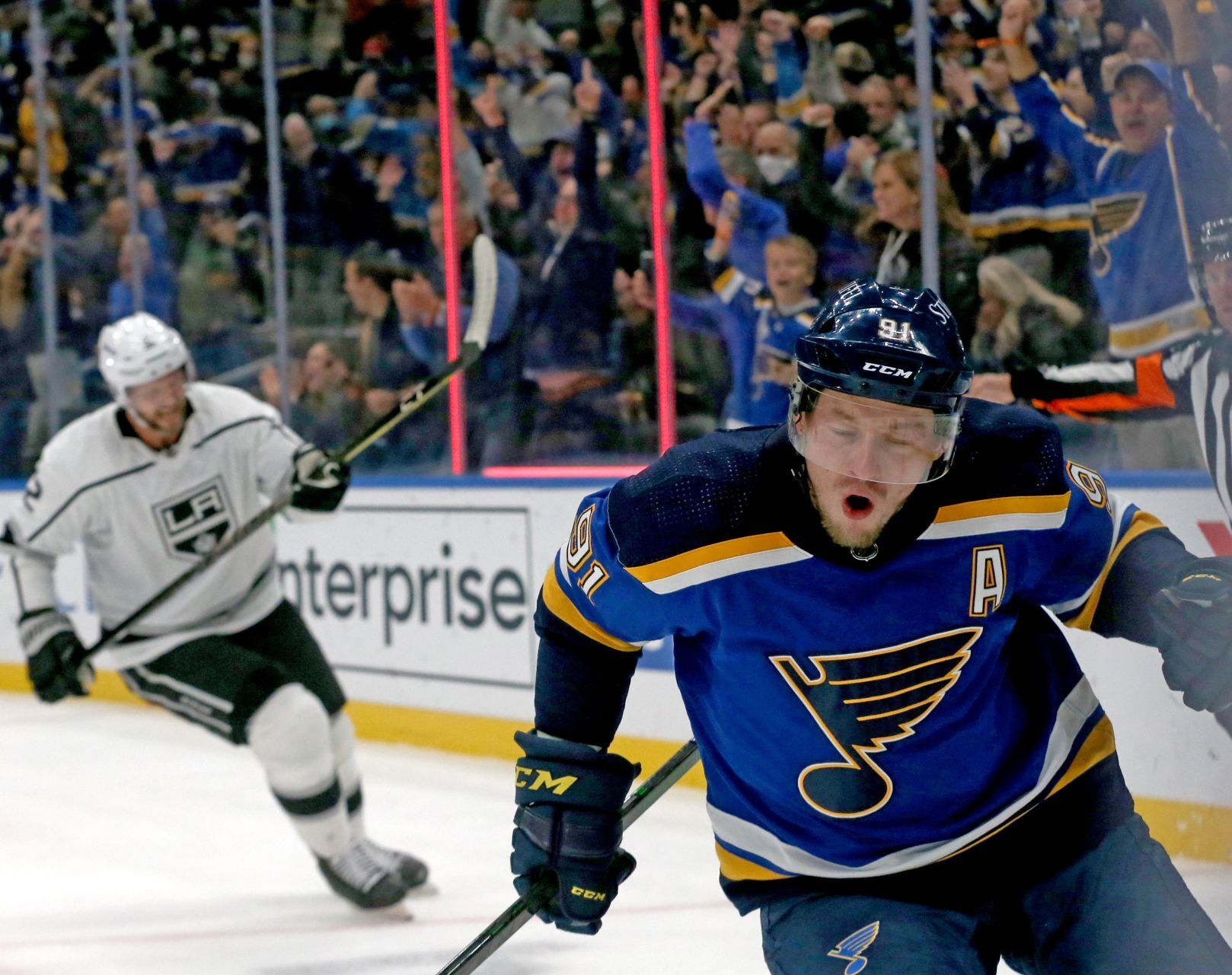 St. Louis Blues V Los Angeles Kings